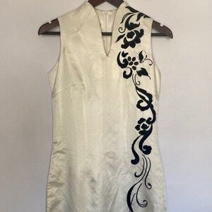 Embroidered Cocktail Semiformal Mandarin Collar creamy White Black Midi Dress